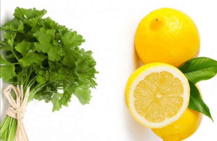 Si te pastroni veshkat tuaja me majdanoz dhe limon.