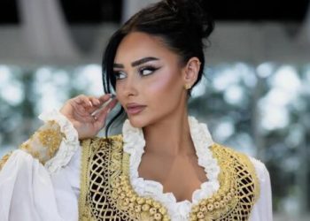 Egli nuk përmbahet, bën këtë veprim