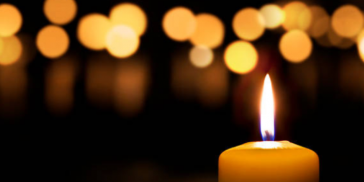 Vdes nëna e aktores së famshme