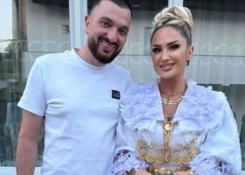 ‘Dita e grave’ për Engjëllushen, me veshje tradicionale