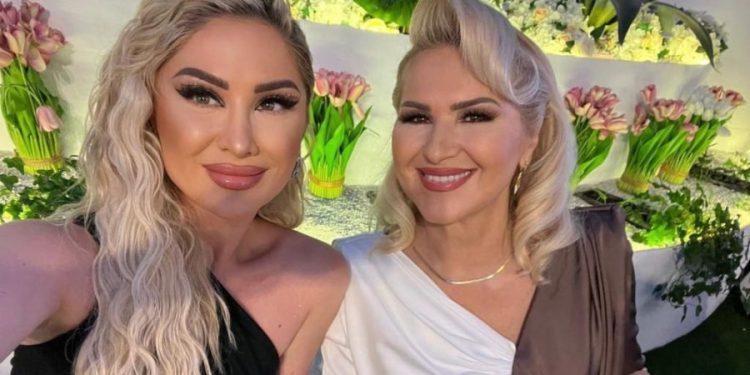 Engjëllusha shtatzënë?, flet këngëtarja