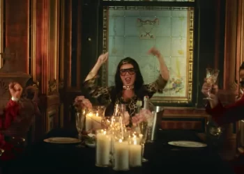 Treshja më e përfolur e momentit, Tayna, Lyrical Son dhe Mc Kresha, kanë bashkuar forcat për të sjellë një nga bashkëpunimet më të fuqishme të verës – “Tint”.