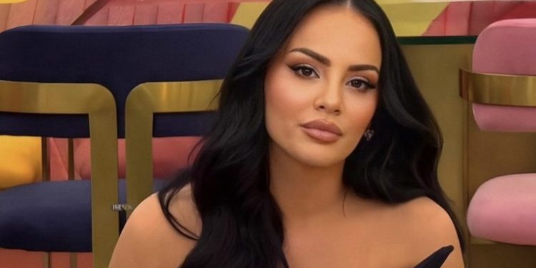 Sara ndan “ritualin e gjyshit”, tregon sekretin e jetëgjatësisë