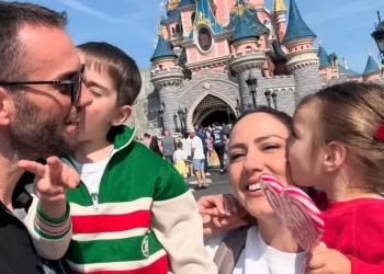 Si ia del Arbana Osmani të udhëheqë katër fëmijë në pushimet e saj?