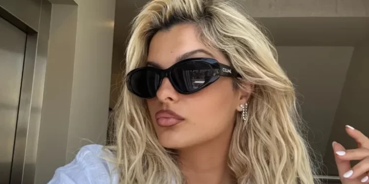 Bebe Rexha ndan mësimet e jetës: Çfarë do t’i thoshte vetes së saj më të re