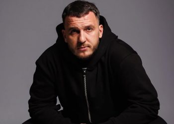 Pasi orët e tij u deklaruan fallco, vjen reagimi i Mozzik: “Qëkur më kanë hyrë hajdutët në shtëpi…”