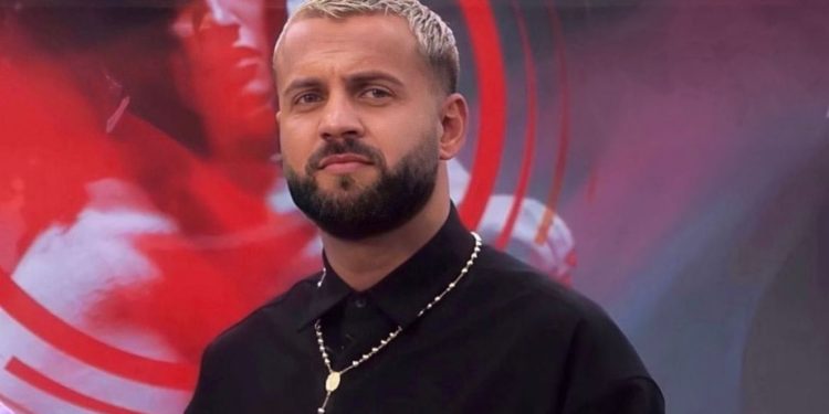 Luiz Ejlli merr pjesë në ceremoninë e varrimit të vëllait të Gjestit që vdiq në aksident trafiku/Pamje