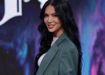 Prezenca e VIP-ave në varrimin e vëllait të Gjestit, Efi Dhedhes reagon ashpër: “Ma shpifët…” (Foto)