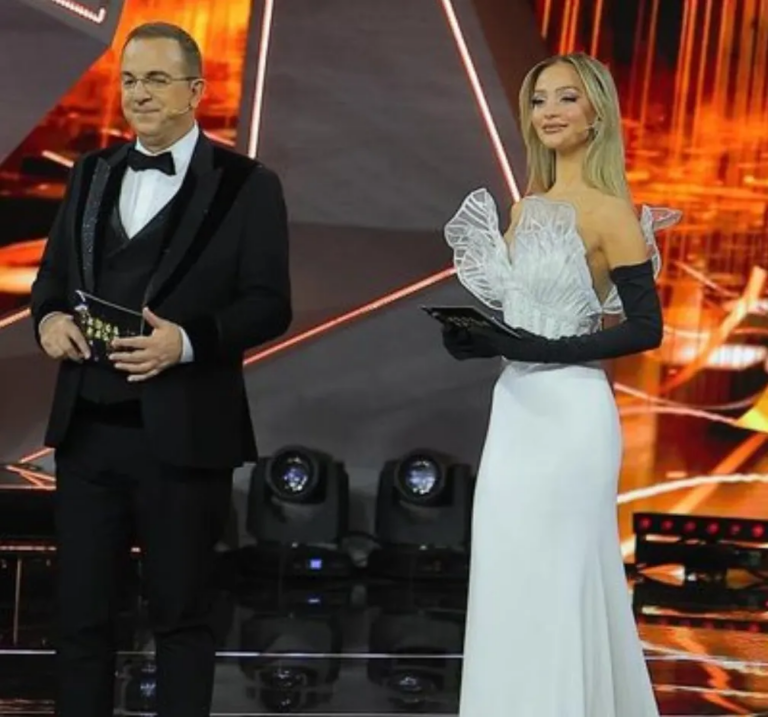 Ardit Gjebrea feston sot ditëlindjen dhe surprizën më të bukur e mori nga Selin Bollati