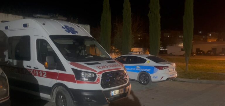 Ngjarje e rende! Aksident me vd*kje në Tiranë, humb jetën drejtuesi i motomjetit