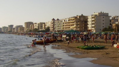 LAJM I FUNDIT TR0NDITES/ Tragjedi në Durrës, mb*tet në det 11-vjeçari