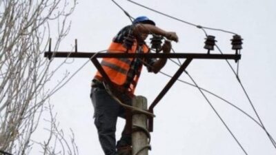 Tragjedi në Pogradec: Humb jetën elektriçisti gjatë punës