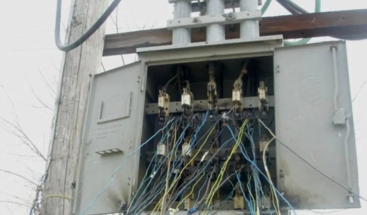 Shkuan të v*dhnin telat elektrikë, h*jdutin e zë korenti, dy bashkëpunëtorët e tij e lanë të vd*kur…