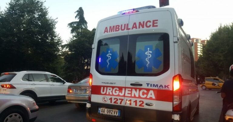 Tragjedi në Tiranë! 23 vjecari i merr jetën gruas 55 vjecare, ja cfarë dyshohet!