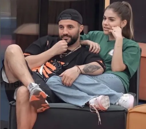 DJ PM thyen heshtjen pas lajmeve për ndarjen nga Sarah Berisha