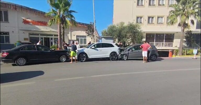 Aksident i trefishtë në Durrës! Ishte në celular, shoferja përplas dy makina të tjera dhe…