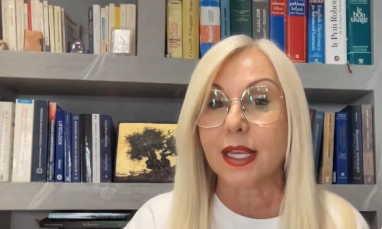 “Kujdes, 5 ditë të vështira po afrohen!”, astrologia Chrysanthi Kalogeri: Marrëdhëniet vihen në mikroskop!