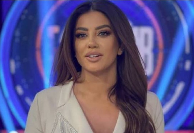 Top Channel i dhuroi shtëpinë, Arjola flet për të VERTETEN e kësaj dhurate!