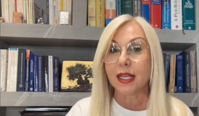 Kujdes në këto dy ditë të javës! Chryanthi Kalogeri paralajmëron: Përplasje politike dhe financiare në botë!