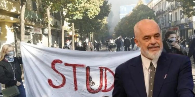 “Dorëheqje”/ Nuk ka ndodhur kurrë! Rama befason të gjithë me vendimin EKS*REM, jep urdhër të hiqen … (Video)