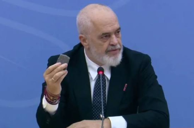 Mësuesit shqiptarë ‘D*NOJNE ASHPER’ kryeministrin Rama, marrin këtë vendim
