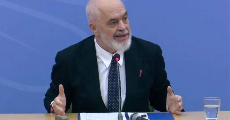 Rama PARALAJMËRON prindërit dhe studentët: Do të paguani për dëmet, nuk do të ketë bursa dhe arsim falas